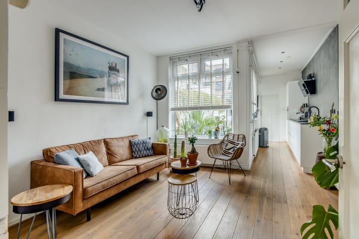 Foto 2 van Volkerakstraat 8