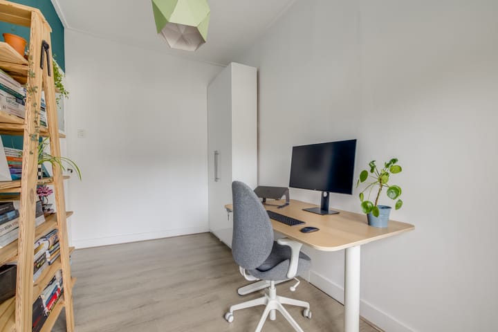 Foto 16 van Volkerakstraat 8