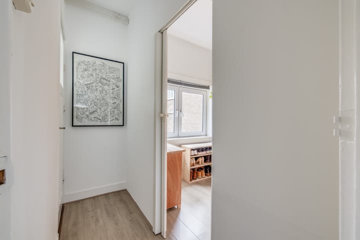 Foto 17 van Volkerakstraat 8