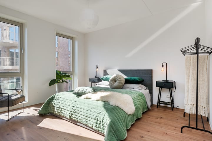 Photo 3 of Johannes van der Waalsweg 13-B