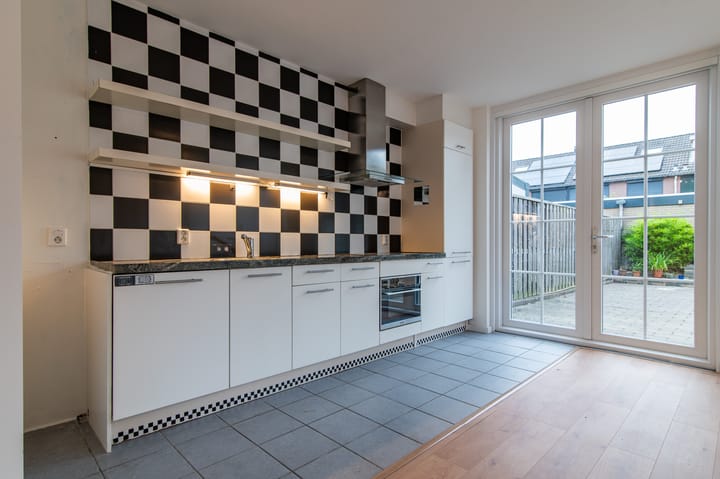 Foto 11 van Wilsonstraat 144