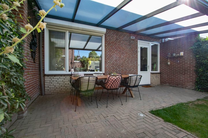 Bekijk foto 32 van Volderstraat 4