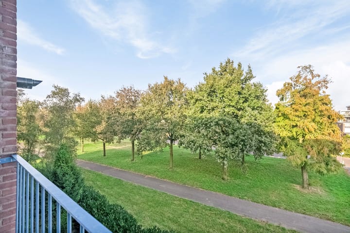 Foto 34 van Neptunusstraat 12