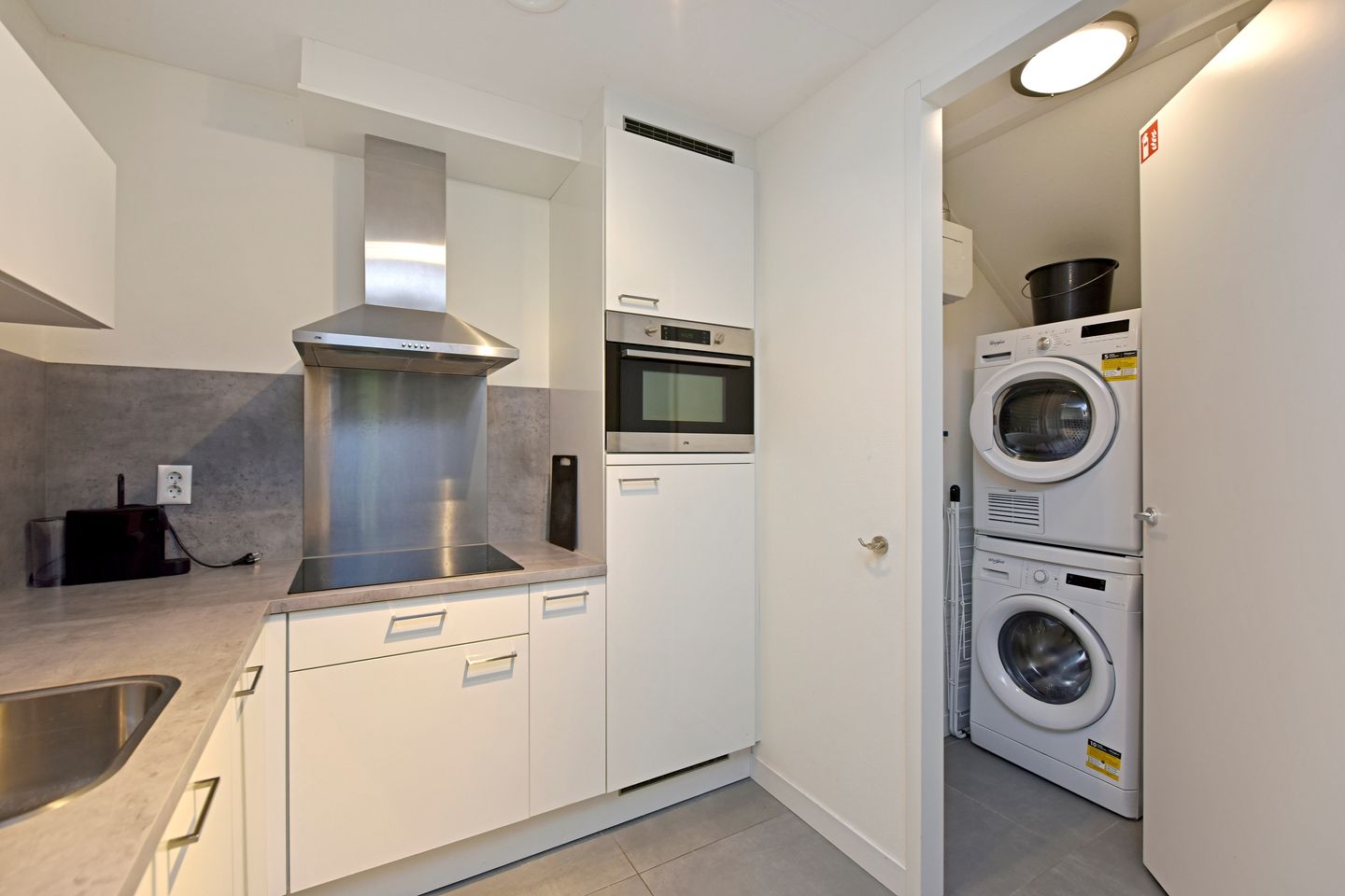 Foto 10 van Zeedijk 24-264