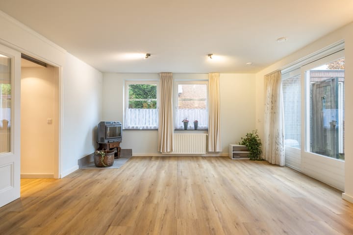 Foto 7 van Schoolstraat 7