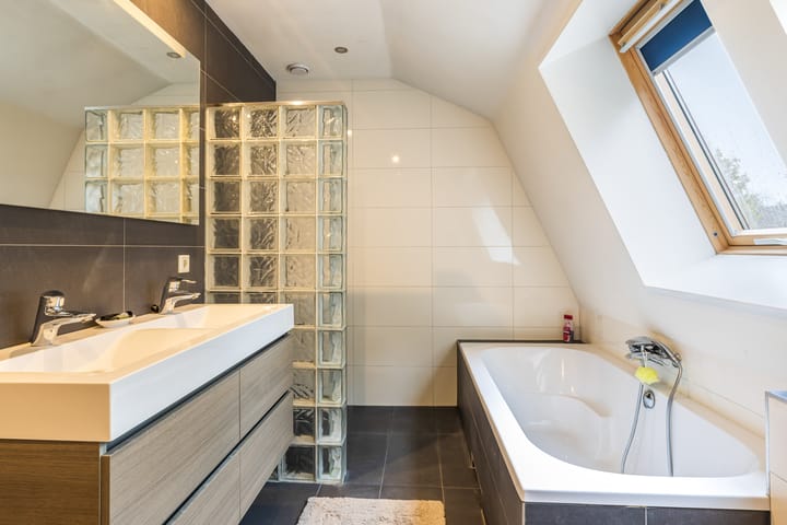 Foto 23 van Schoolstraat 7