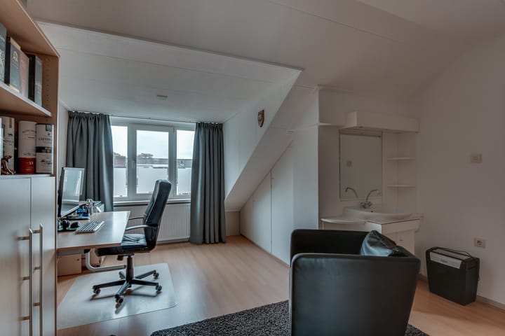 Foto 22 van de Maat 24