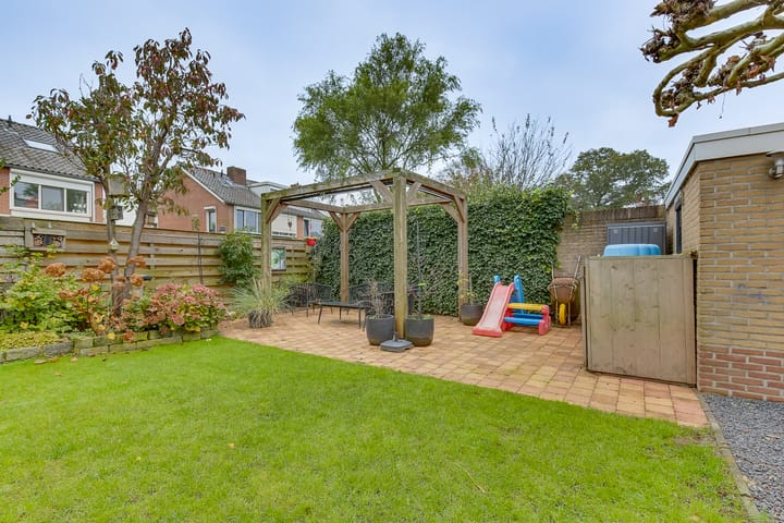 Foto 26 van de Maat 24