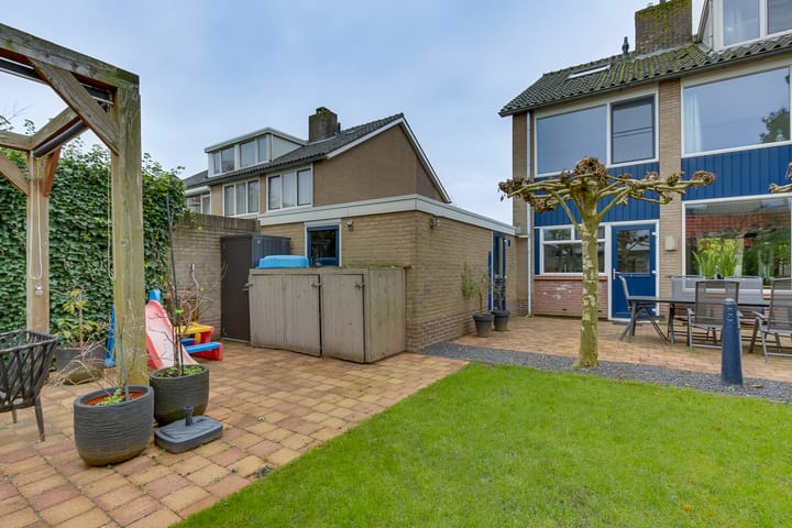 Foto 29 van de Maat 24