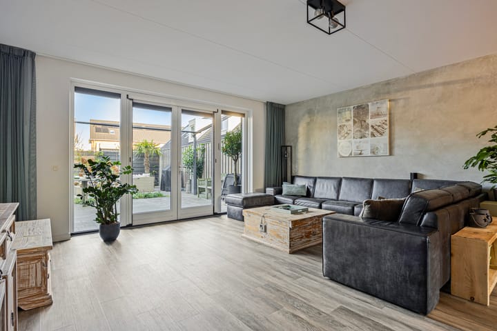 Foto 10 van Levanter 15