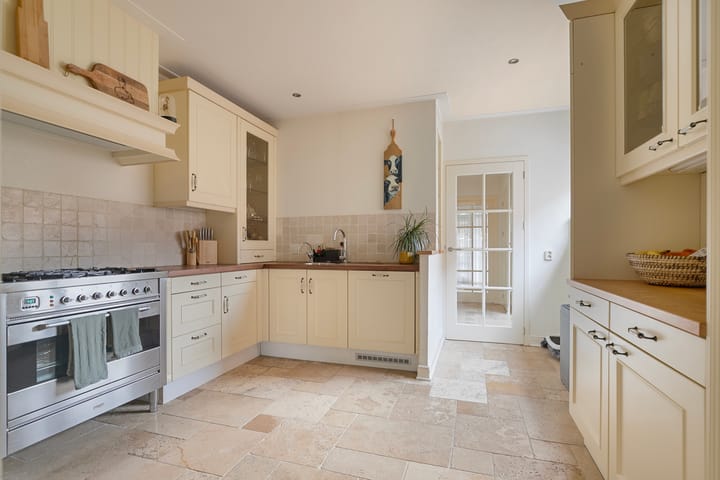 Photo 6 of Doornseweg 39