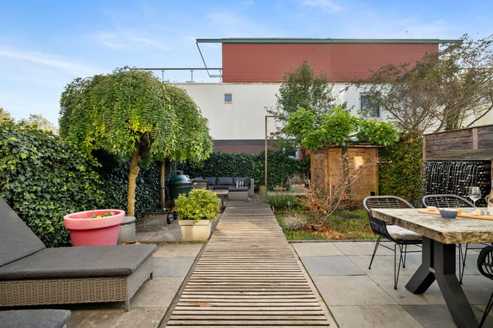 Foto 12 van George de Vosstraat 17