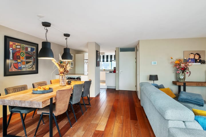 Foto 16 van George de Vosstraat 17