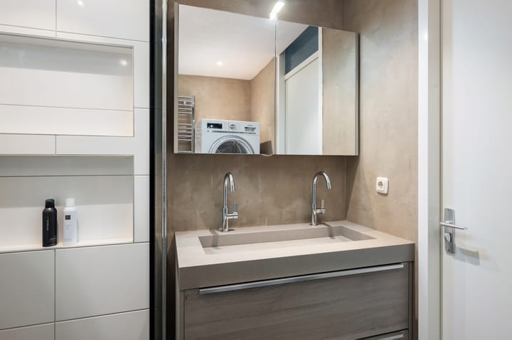 Foto 35 van George de Vosstraat 17