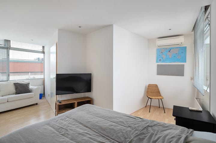 Foto 41 van George de Vosstraat 17