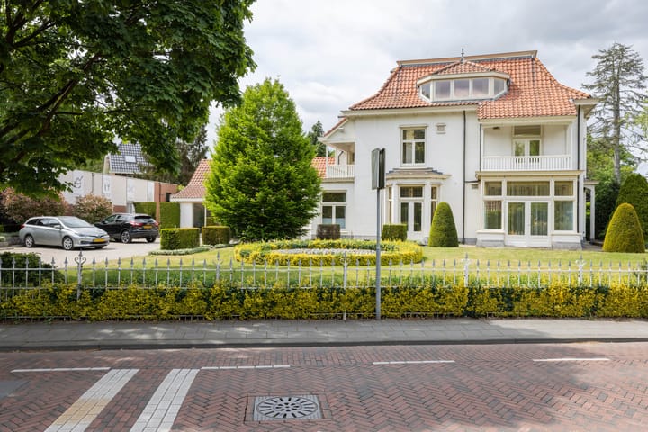 Foto 23 van Eemnesserweg 79