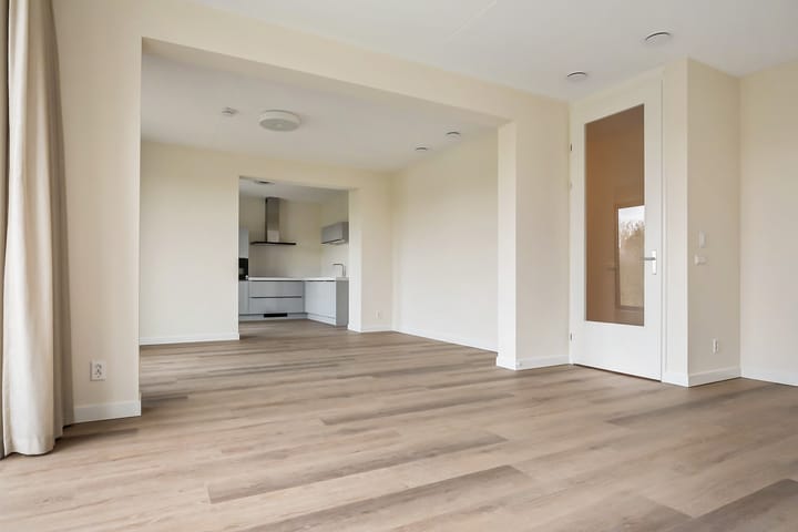 Foto 15 van Bridgemankade 92