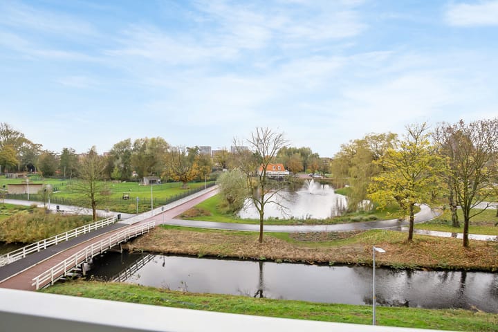 Foto 21 van Bridgemankade 92