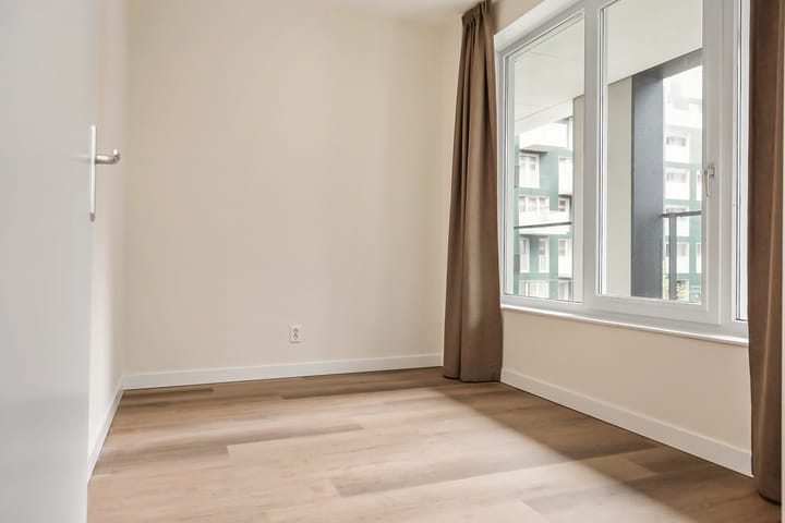 Foto 33 van Bridgemankade 92