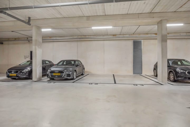 Foto 42 van Bridgemankade 92