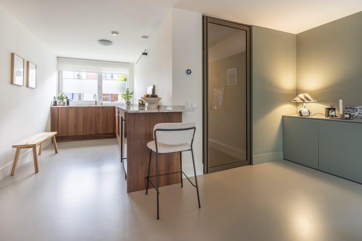 Photo 10 of Singerstraat 23