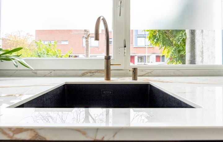 Photo 12 of Singerstraat 23