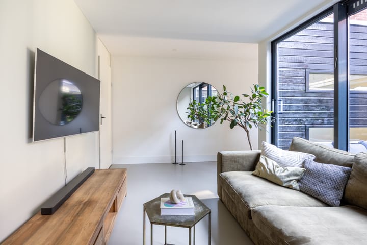 Photo 21 of Singerstraat 23