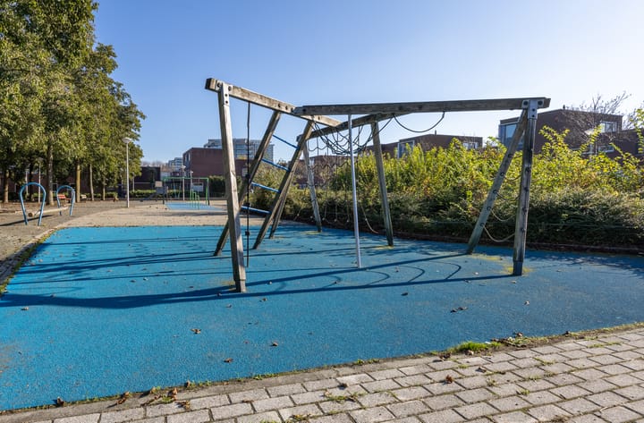 Photo 37 of Singerstraat 23