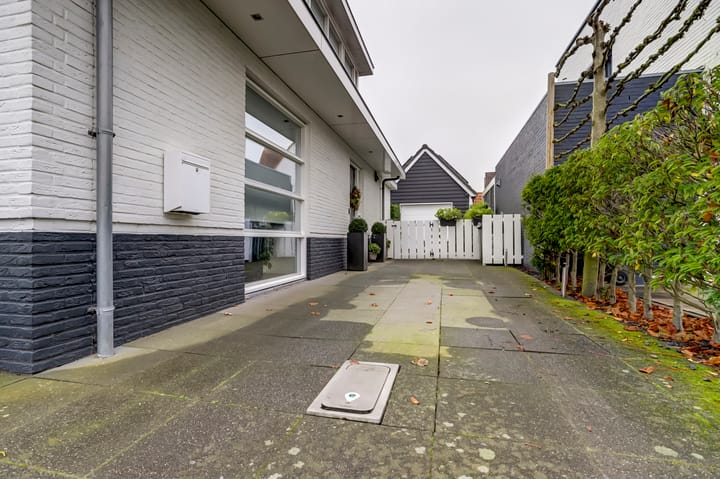 Foto 39 van Howlin' Wolfstraat 40