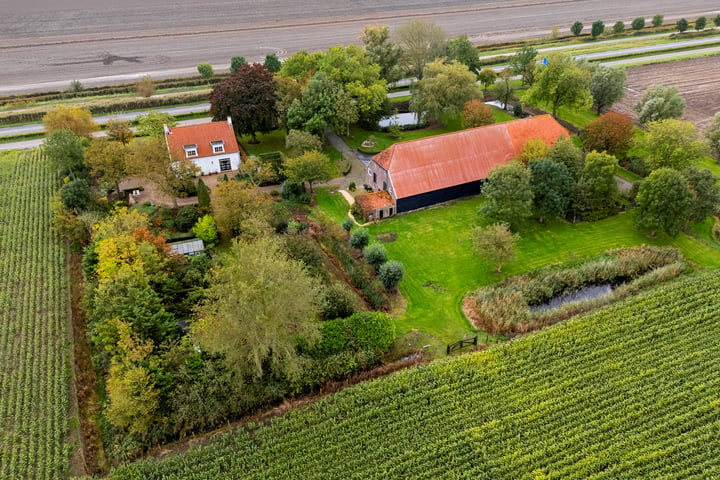 Bekijk foto 71 van Provincialeweg 1