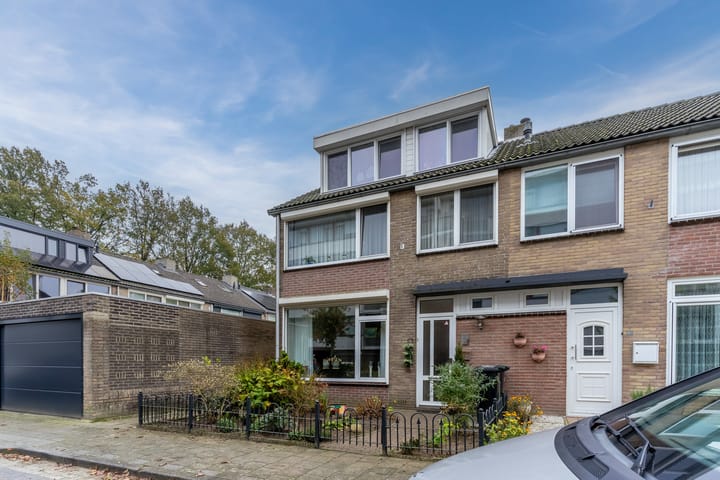 Foto 7 van Syracusestraat 1