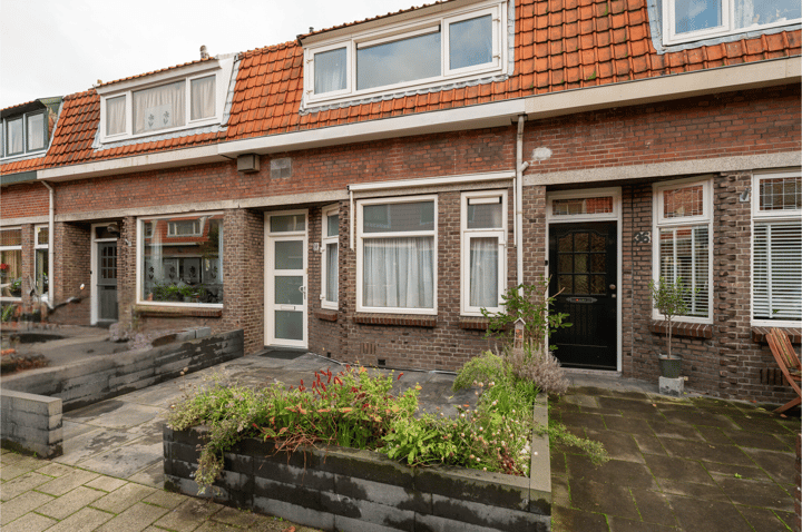 Photo 24 of Duiventorenstraat 38