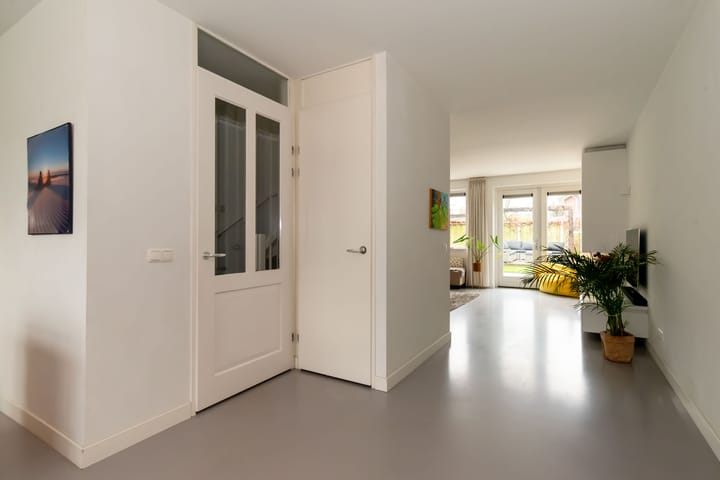 Foto 10 van Madeliefje 13