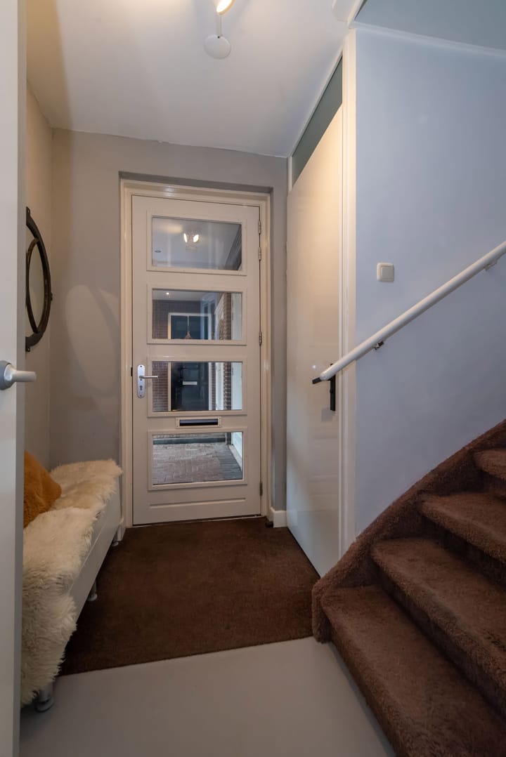 Foto 11 van Madeliefje 13