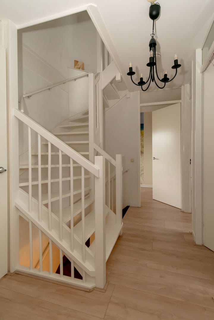 Foto 24 van Madeliefje 13