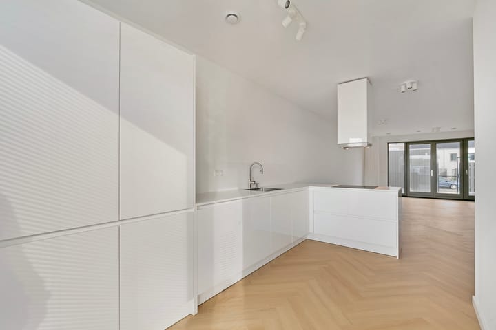 Foto 10 van Frederik Hendriklaan 6