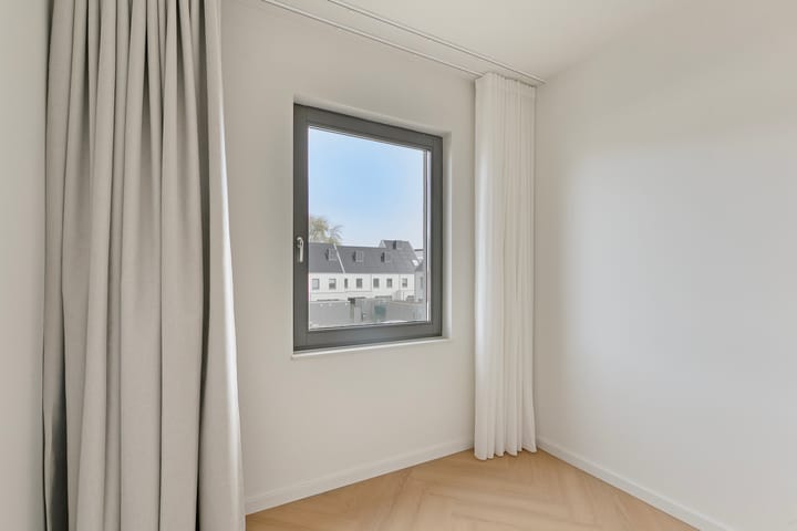 Foto 12 van Frederik Hendriklaan 6