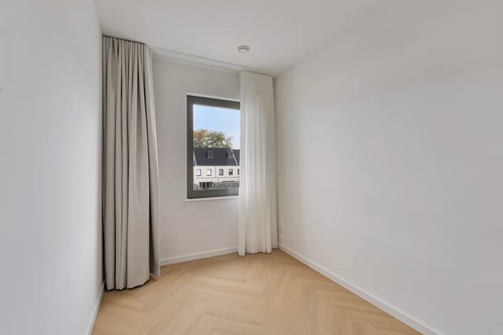 Foto 13 van Frederik Hendriklaan 6