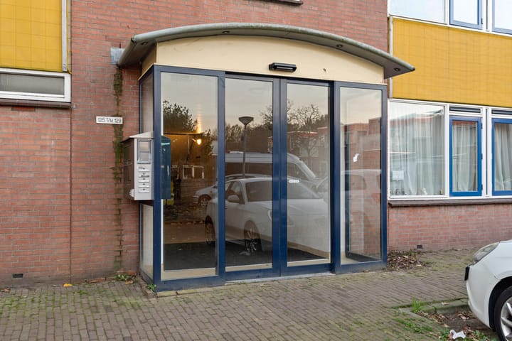 Foto 5 van Binnenhof 128