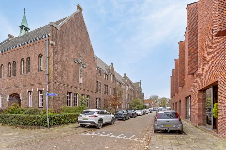 Foto 45 van Loudonstraat 1