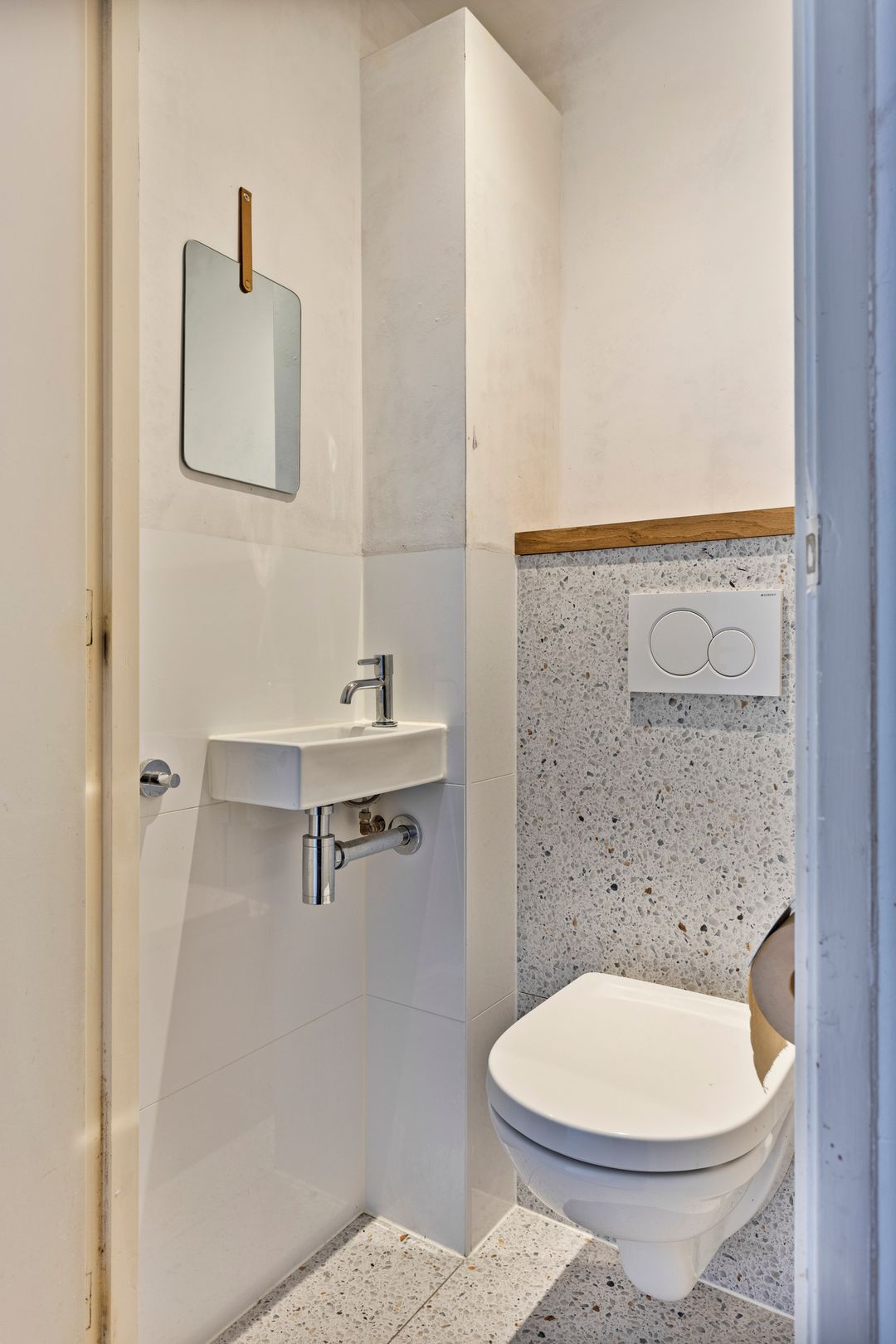 Photo 32 of St. Antonielaan 171