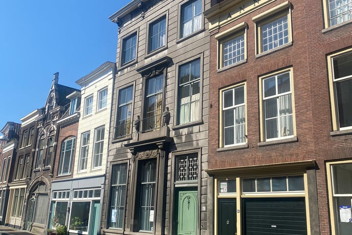 Bekijk foto 98 van Prinsenstraat 61