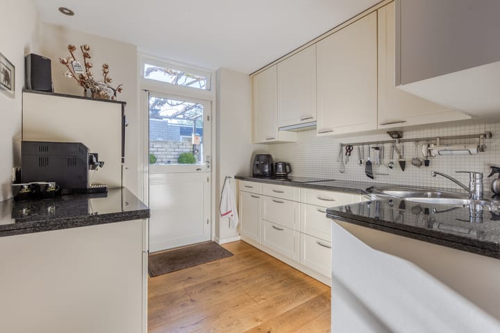 Foto 14 van Venusstraat 10