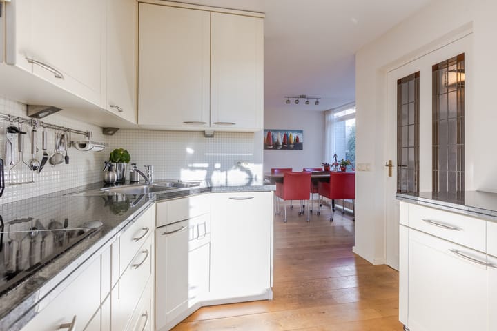 Foto 15 van Venusstraat 10