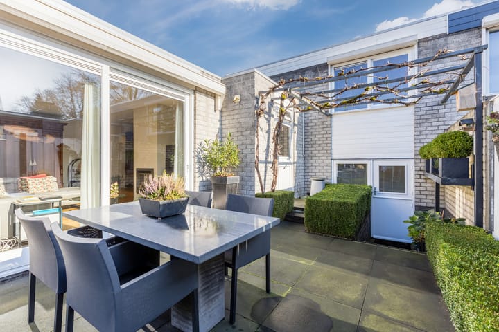 Foto 25 van Venusstraat 10