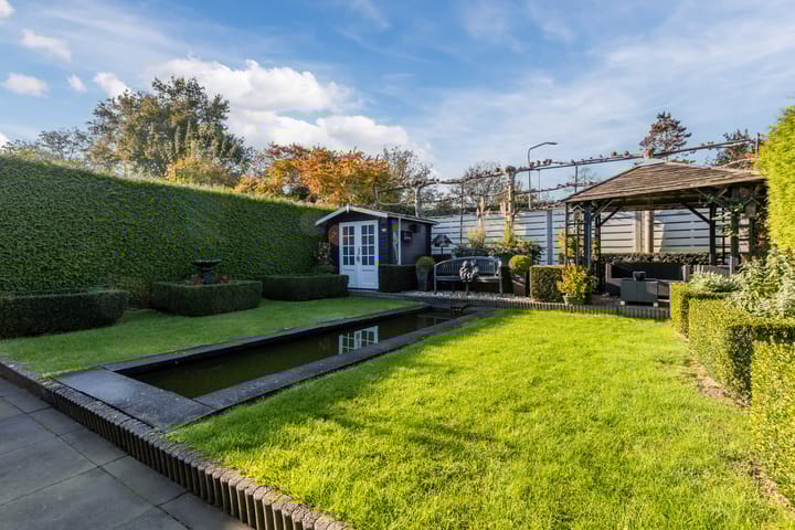 Foto 27 van Venusstraat 10