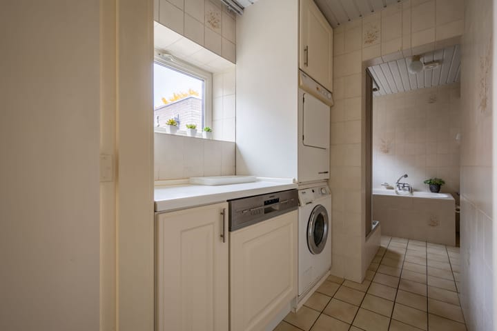 Foto 19 van Westsingel 58