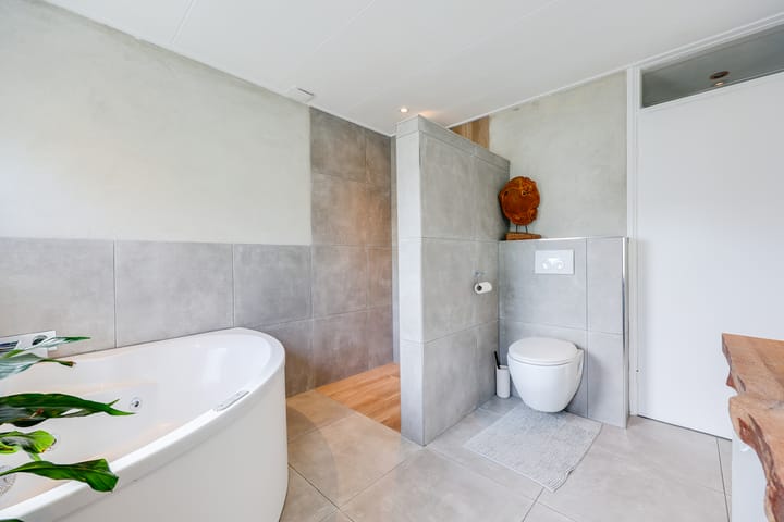 Foto 20 van Weidehof 28