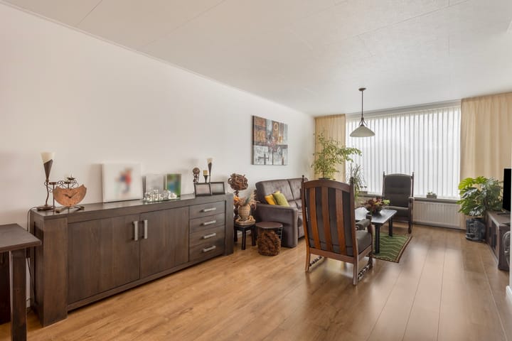 Foto 6 van Esdoornlaan 53