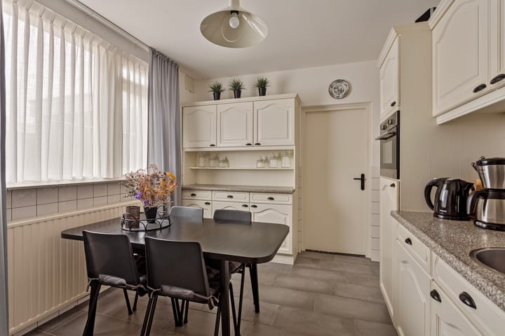 Foto 11 van Esdoornlaan 53